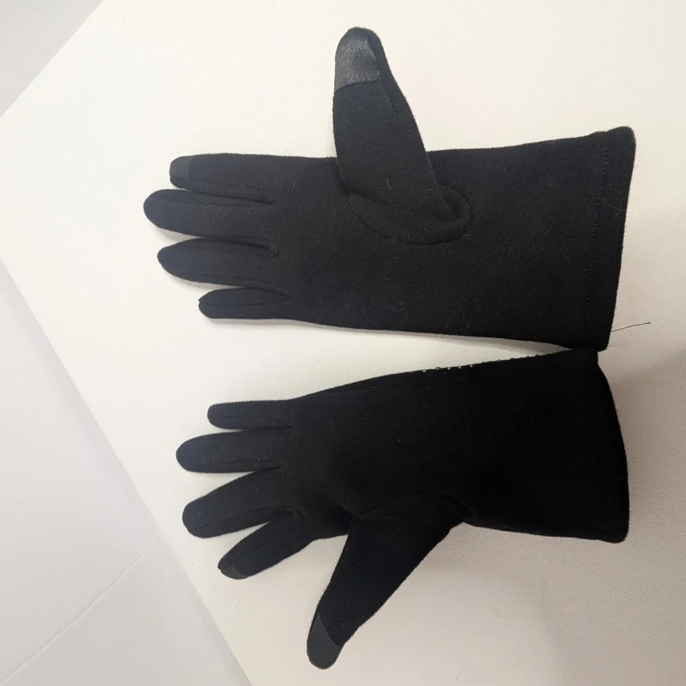 Black Nylon Gloves Faux Fur Lined Gloves Touch Screen - Picture 4 of 4